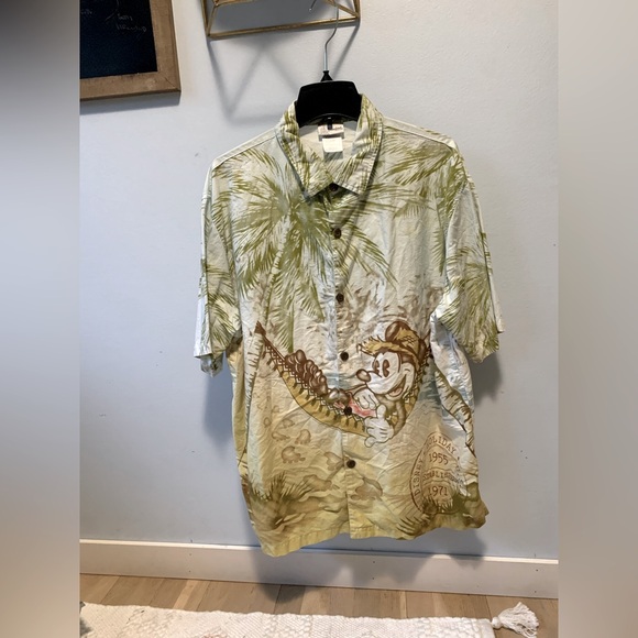 Disneyland Resort Mickey Hang Loose Button Up Shirt 1955 1971 - Picture 1 of 4